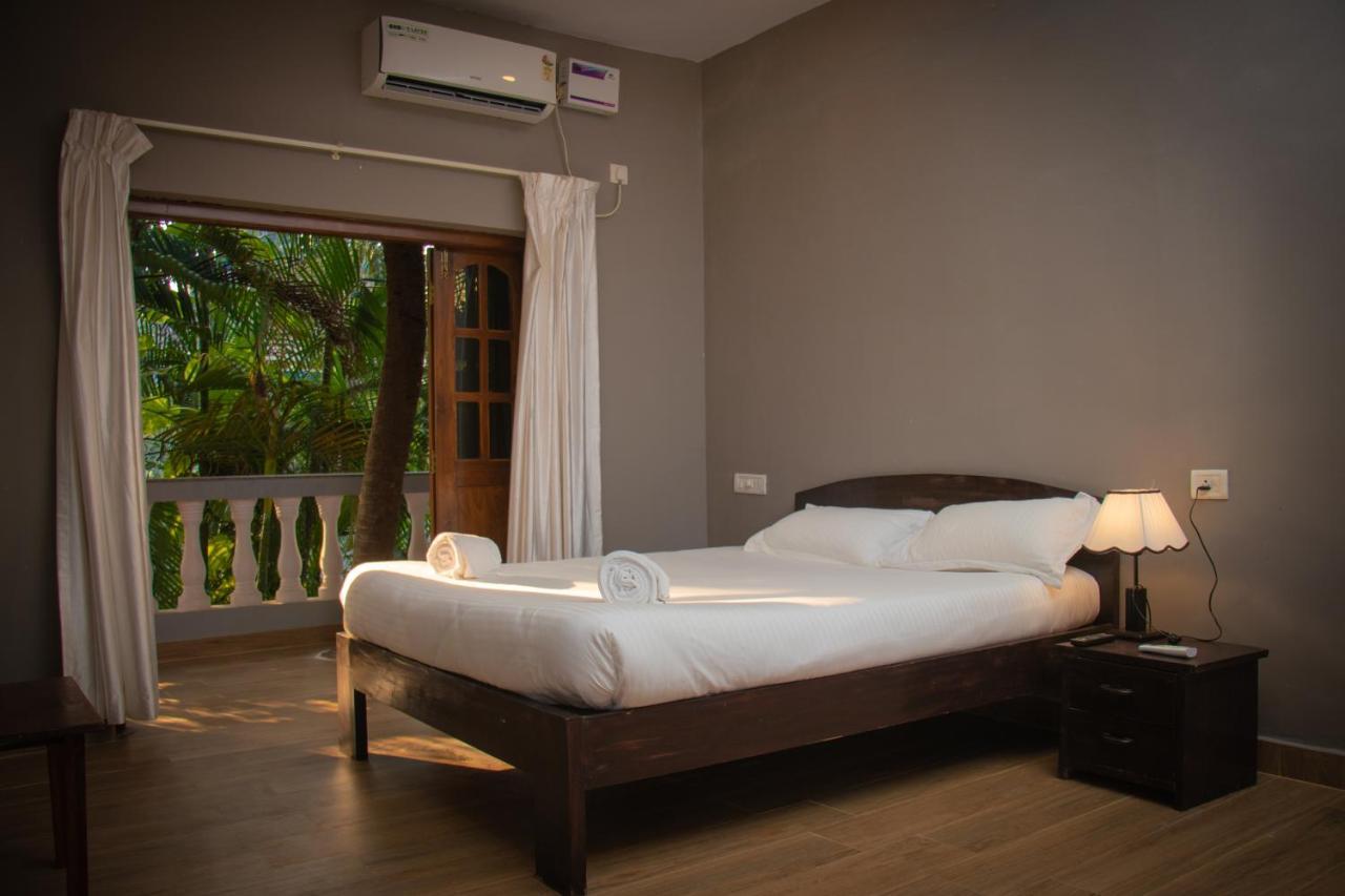 The Sovereign Villa Candolim Exterior foto